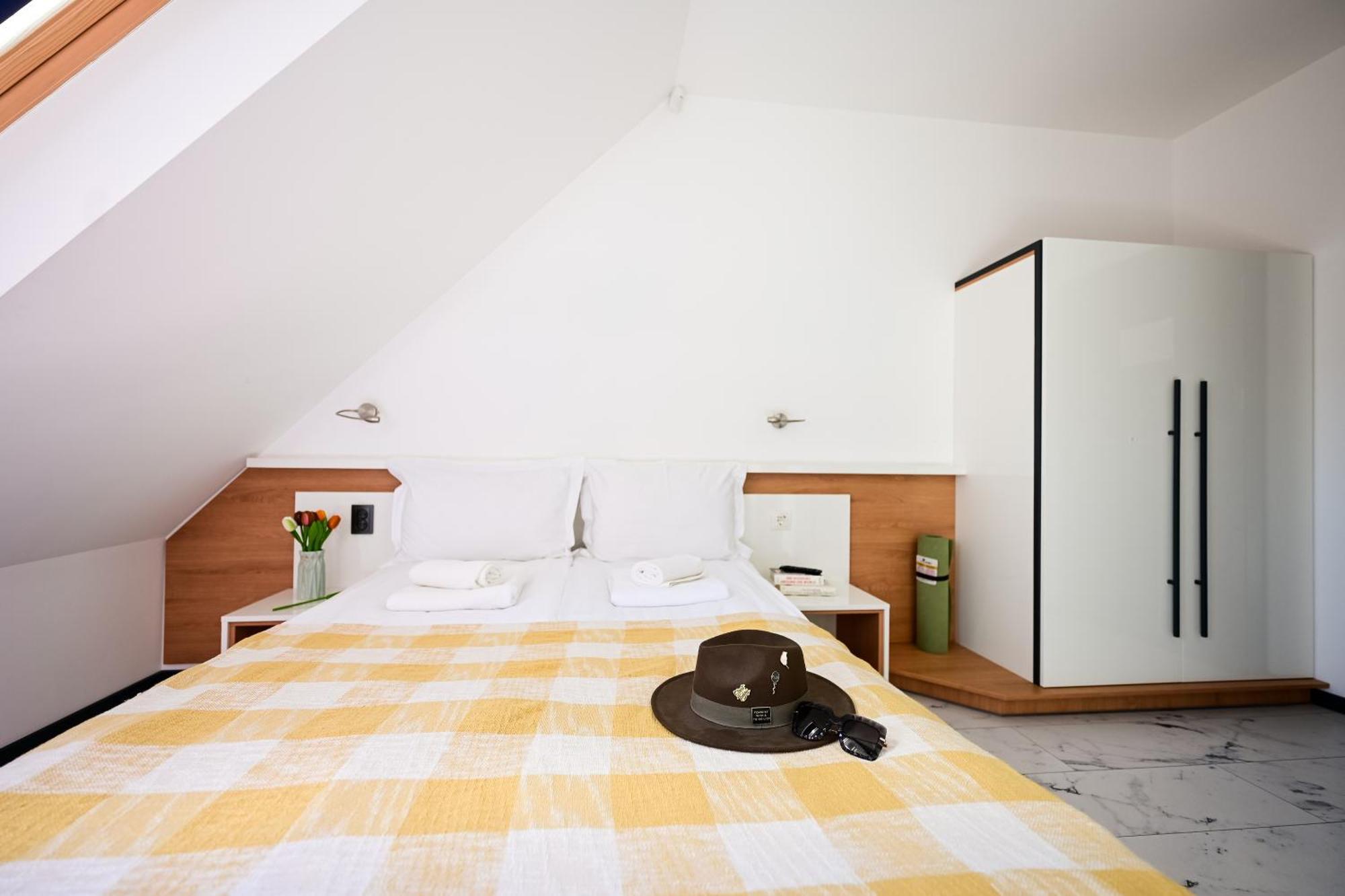 Rubo Hotel Shumen Luaran gambar