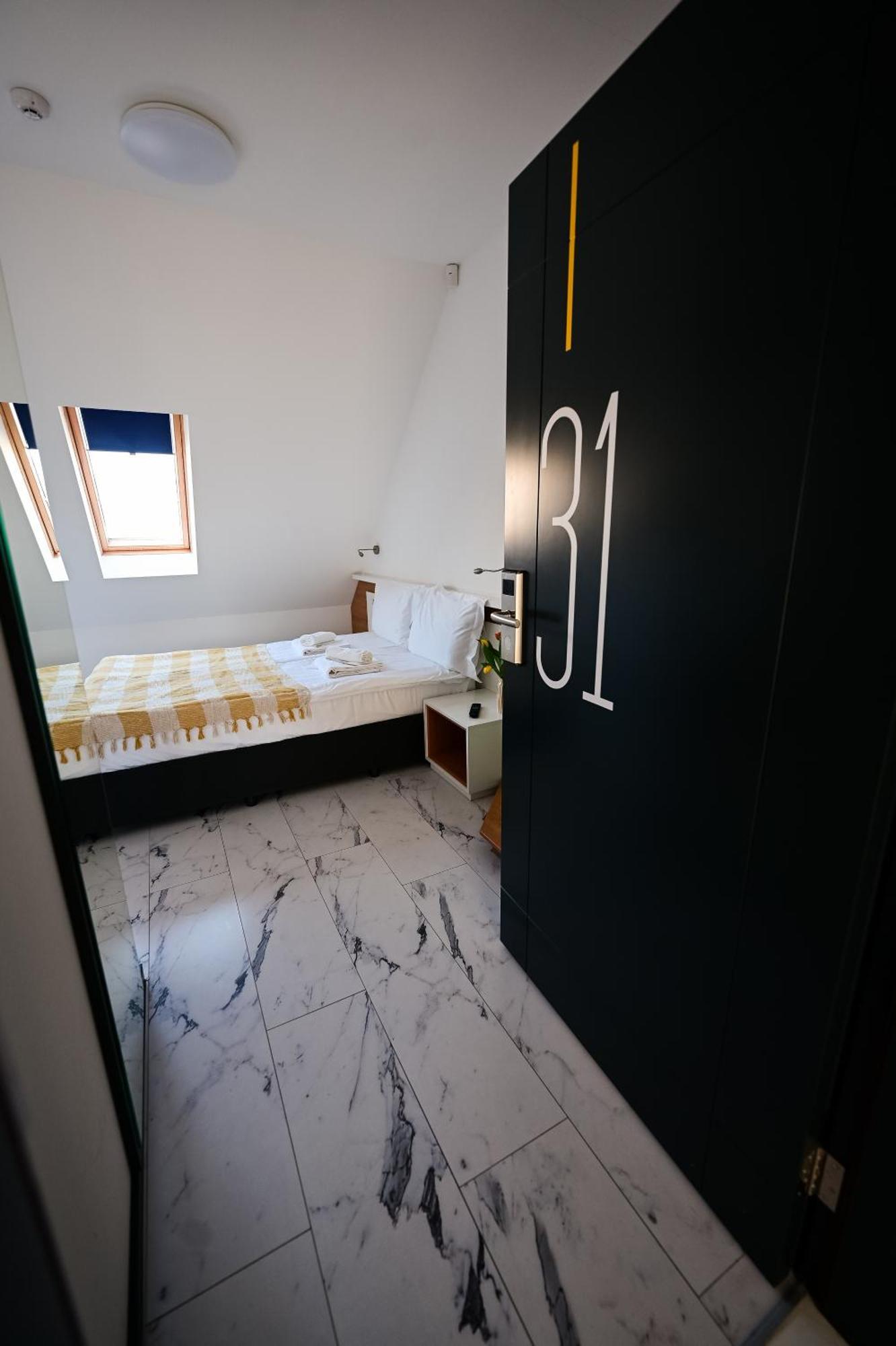 Rubo Hotel Shumen Luaran gambar